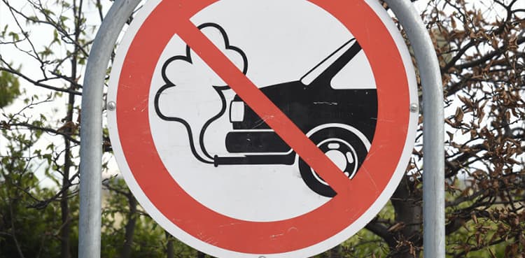 EU strikes deal to ban combustion-engine cars by 2035