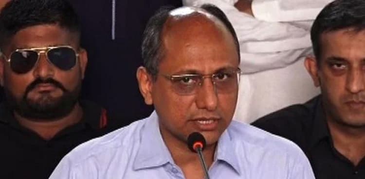 We want to discuss canals' they want to lead us to wheat: Saeed Ghani
