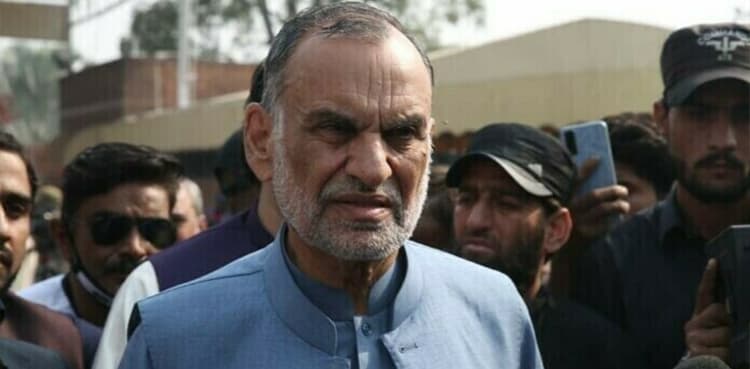 IHC adjourned Azam Swati’s post-arrest bail petition