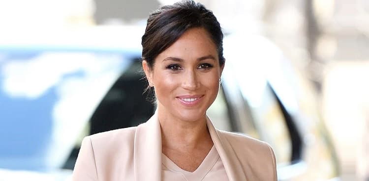 People think THIS detail in Meghan Markle’s photo proves a conspiracy