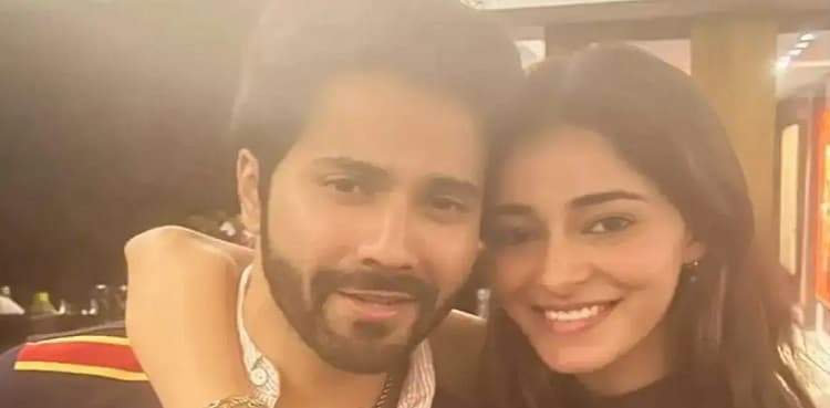 'Award for struggle?': Netizens question Ananya Panday, Varun Dhawan win