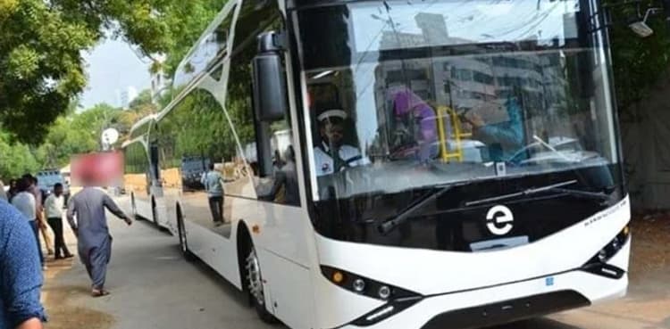 Karachi electric bus likely to shutdown