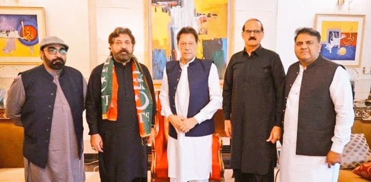 Sheikh Waqas Akram joins PTI