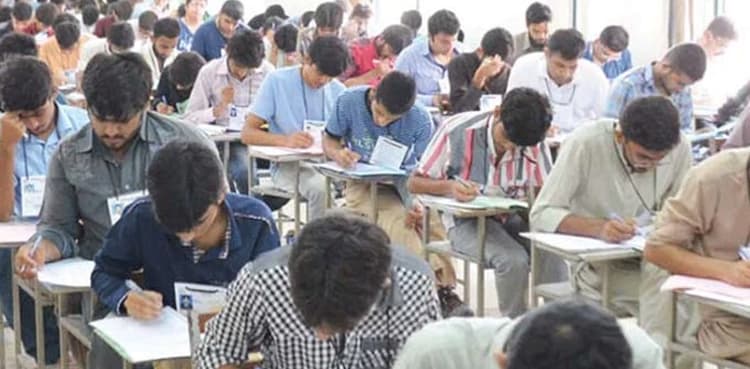 Punjab makes announcement regarding 9th grade exams