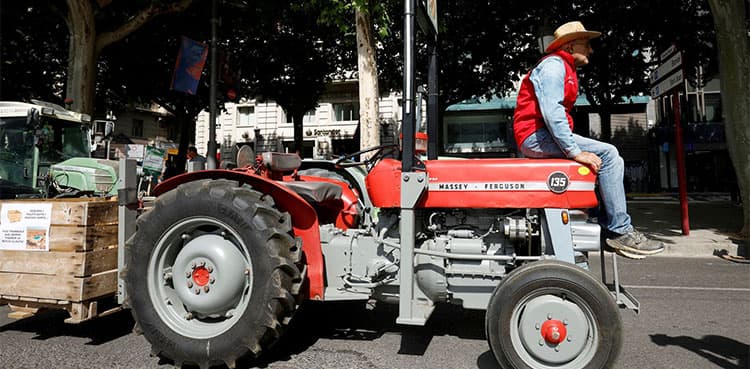 Spain to ban some outdoor working