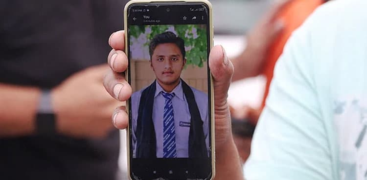 Greece boat tragedy: DNA samples collected from families of 126 missing victims