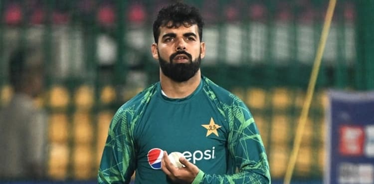 Shadab Khan might pay the price for "poor performance"