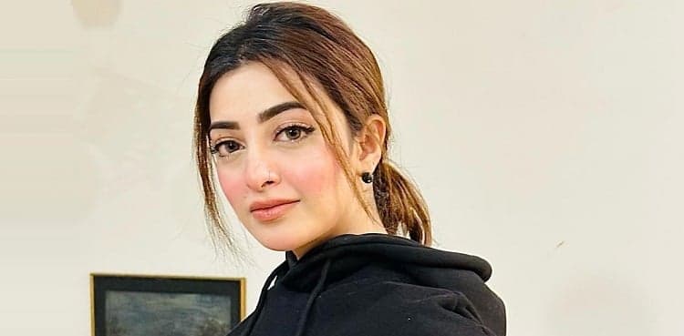 'Fans often confuse me with...': Nawal Saeed
