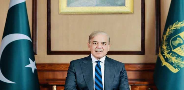 PM Shehbaz directs finance ministry to cut petrol prices by Rs15