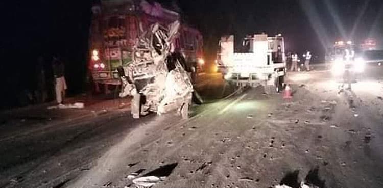 Three killed, 27 injured in Rahim Yar Khan road accident