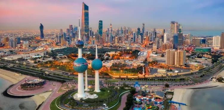Kuwait in talks with Qatar for new 15-year LNG supply deal