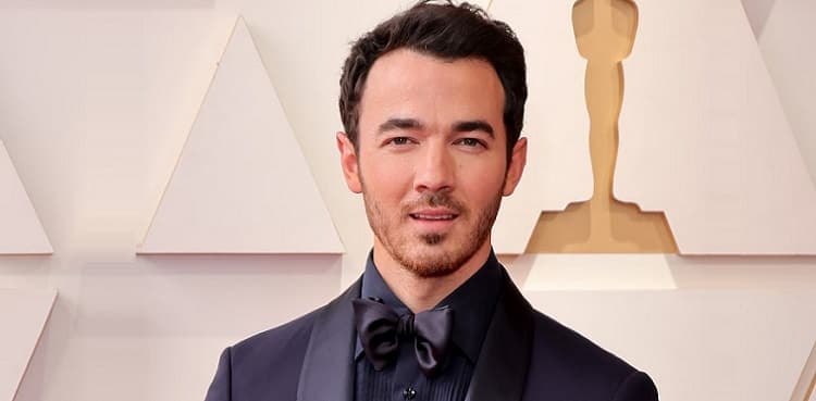 Jonas Brothers' Kevin reveals cancer diagnosis; undergoes surgery