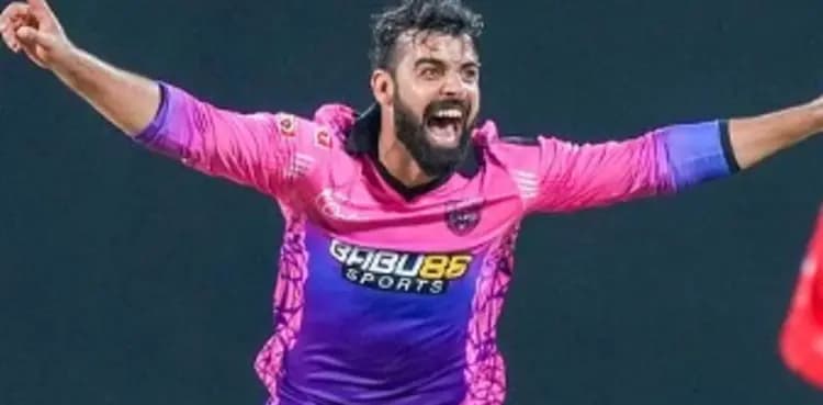 Shadab Khan bags hat-trick on LPL debut for Colombo Strikers