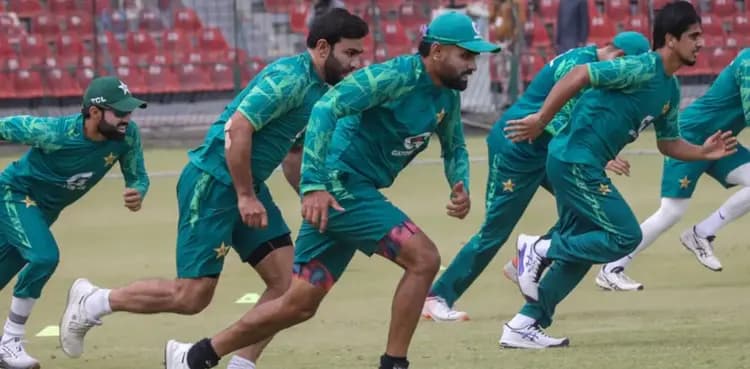 PCB announces squads for Australia, Zimbabwe tours