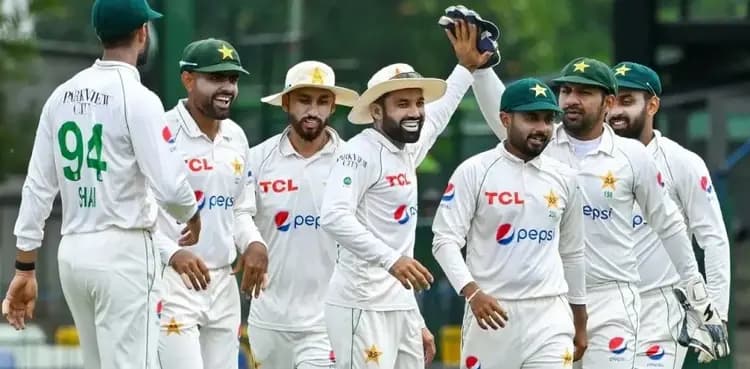 Pakistan announces squad for first England Test