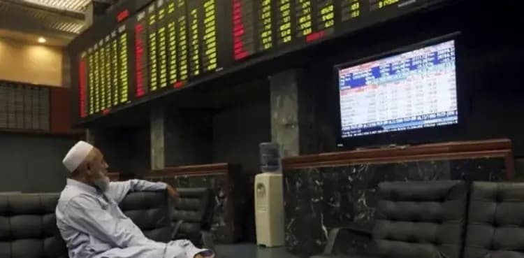 PSX closes at record high as KSE-100 adds 365 points