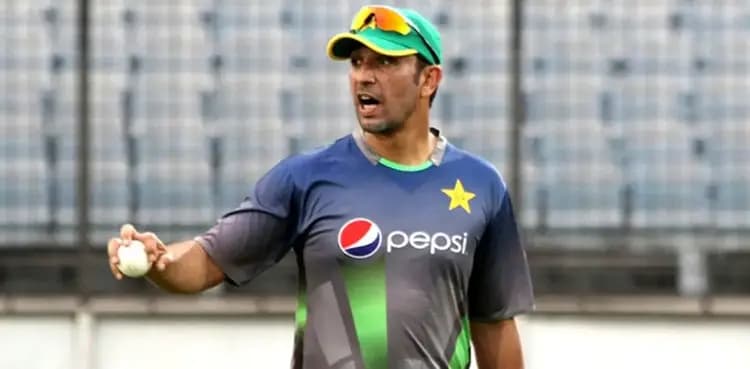 Azhar Mahmood appointed as Pakistan's acting red-ball head coach