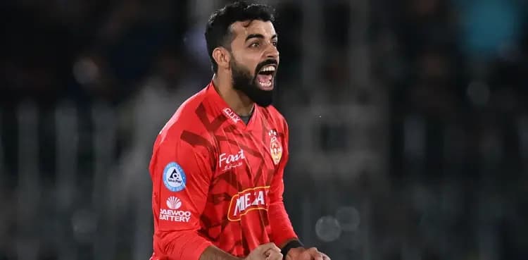 Shadab Khan ruled out of today's match against Quetta Gladiators
