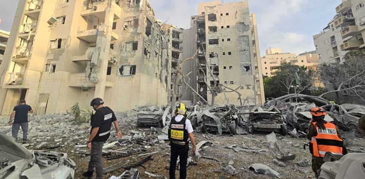Video: Four killed, scores injured in Iran missile strike on Israel just before ceasefire