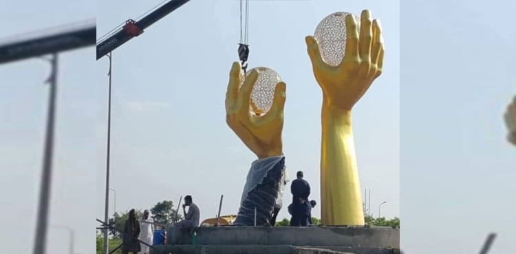 CDA removes golden hands sculpture in Islamabad after online backlash