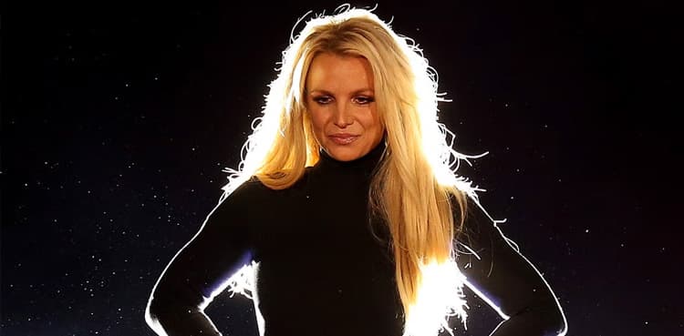Britney Spears set for stage return after years away