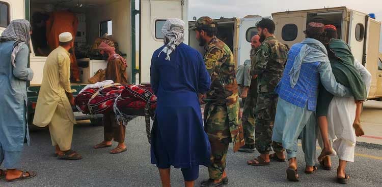 Afghanistan earthquake kills 800 with more than 2,800 injured