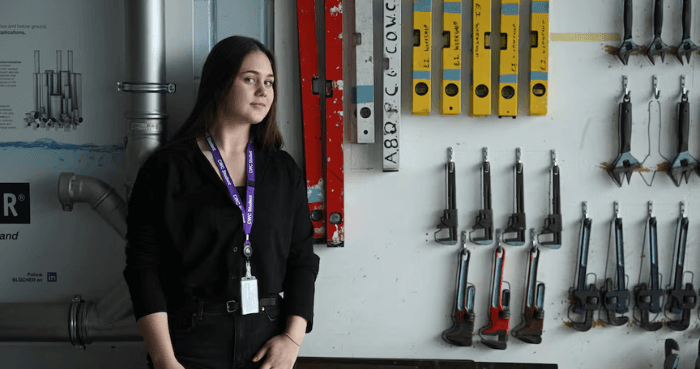 Fearing AI job losses, some young workers in Britain shift towards skilled trades