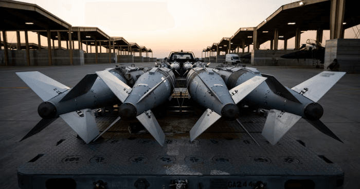 US hits ISIS in Syria with large retaliatory strikes, officials say