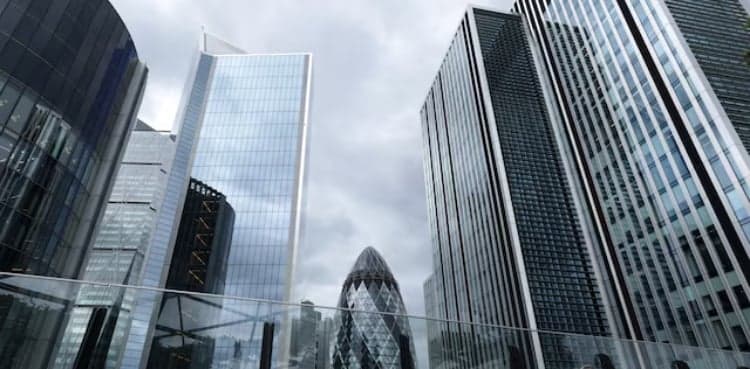 Britain unveils fast-track licensing to boost fintech growth