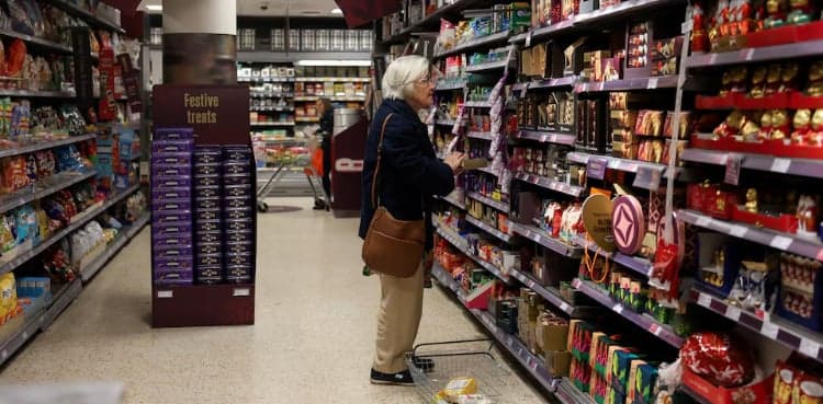 UK inflation unexpectedly tumbles, firming Bank of England rate cut bets