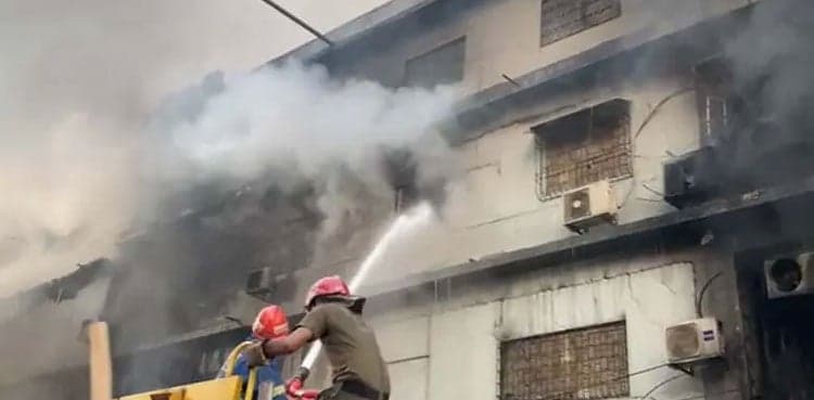 SBCA team inspects Gul Plaza building