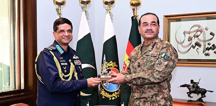 CDF reaffirms strong defence ties with Bangladesh
