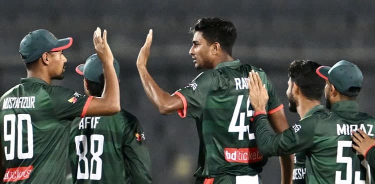 Bangladesh triumph over Pakistan in thrilling final ODI