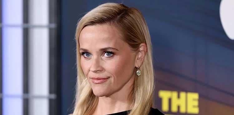 Reese Witherspoon clarifies her stance on AI revolution