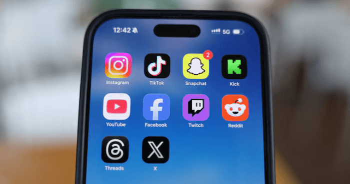 Malaysia to introduce new rules to protect youth on online platforms
