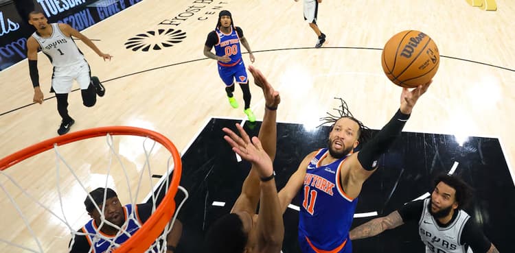 Knicks beat Spurs to claim first NBA title in 53 years