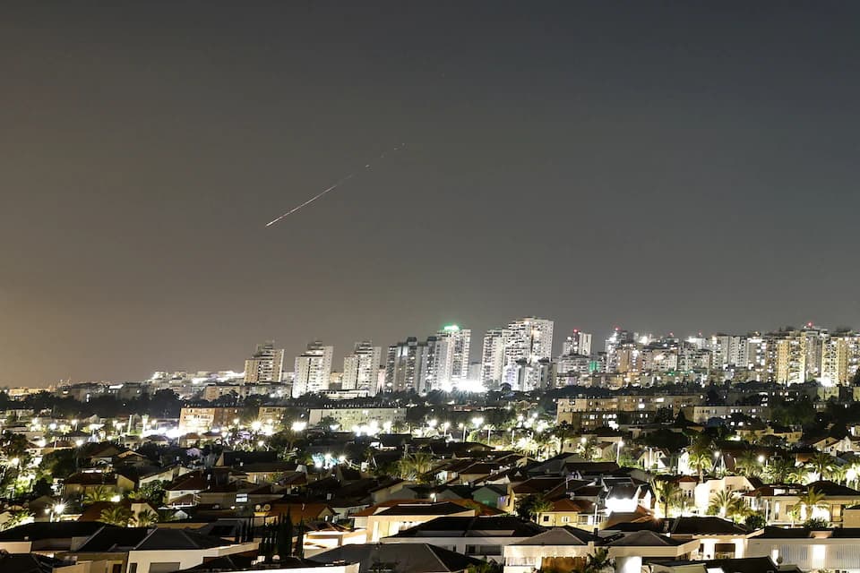 Iran launches missiles at Israel after Beirut strikes; Trump reacts