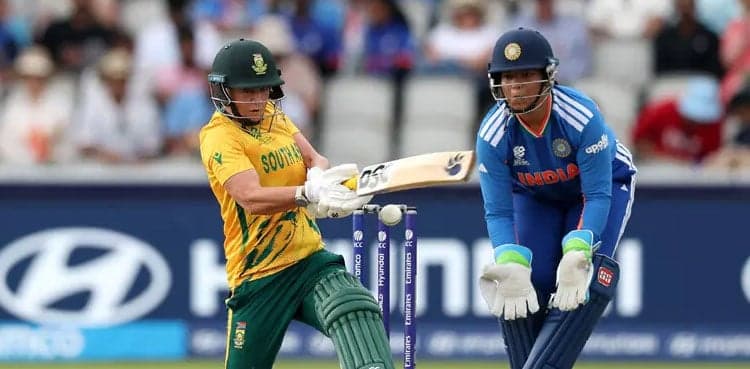 Marizanne Kapp stars as South Africa beat India in Women’s T20 World Cup match