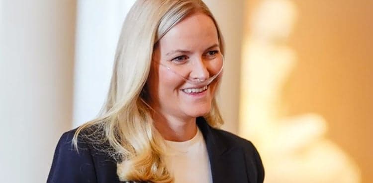 Norway crown princess undergoes successful lung surgery