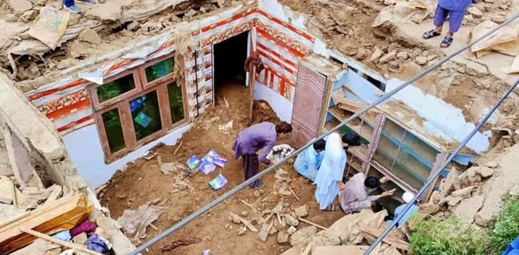 Six children killed as roof collapses in Shangla