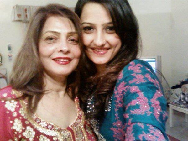 Mother’s Day: 16 Pakistani celebrities cutely photographed with their ...