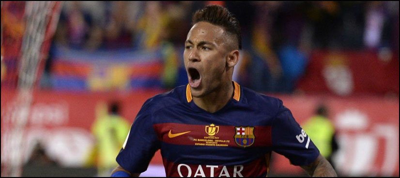 Neymar damages Ferrari in road accident - ARY NEWS