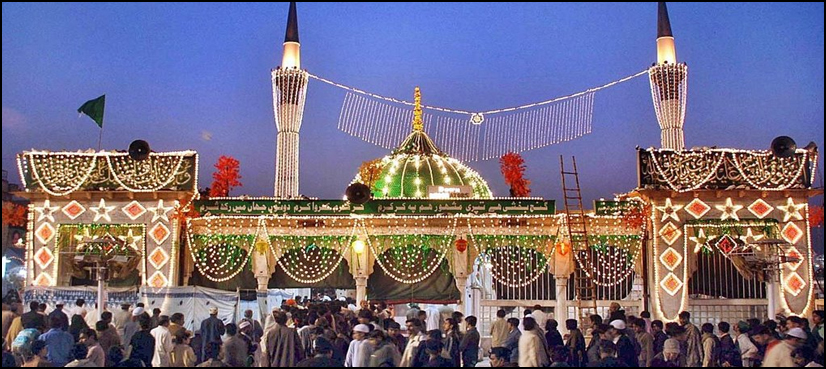 Ritual Washing Of Data Ganj Bakhsh S Shrine Performed