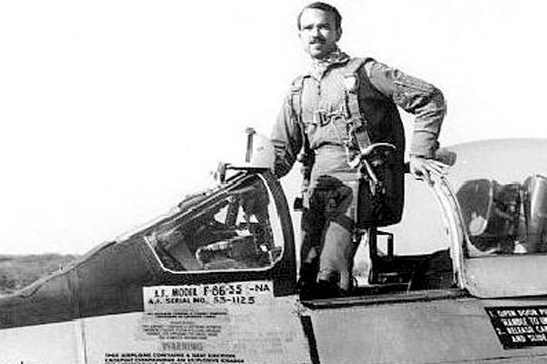 Death Anniversary Of 1965 War Hero MM Alam Observed