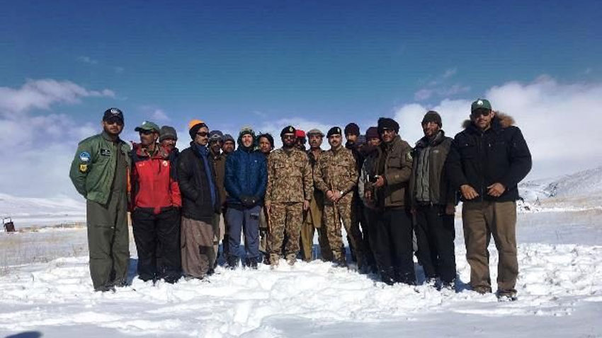 stranded Deosai tourists