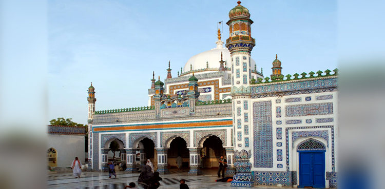 275th Urs celebrations of Shah Abdul Latif Bhittai begin in Bhitshah