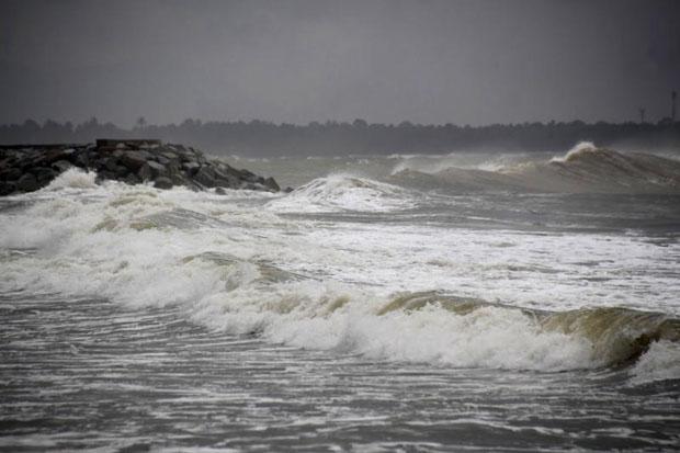 Cyclone formation alert: Sindh fishermen advised to avoid deep sea