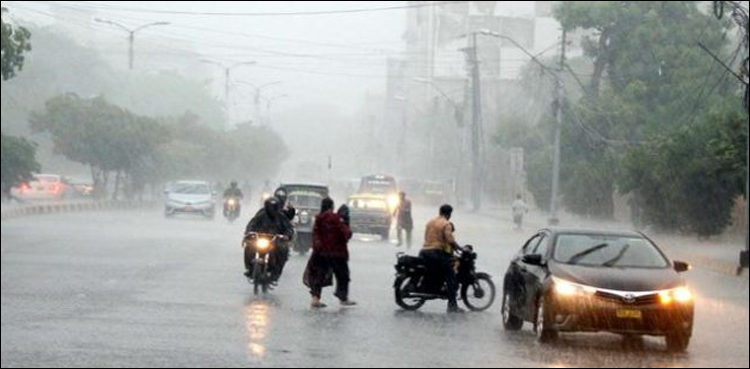 Heavy rainfall wreaks havoc in Balochistan, more rains to come