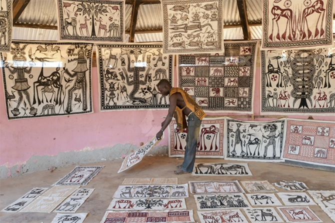 Fakaha artists in Ivory Coast