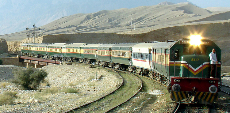 rail services restored pak-iran